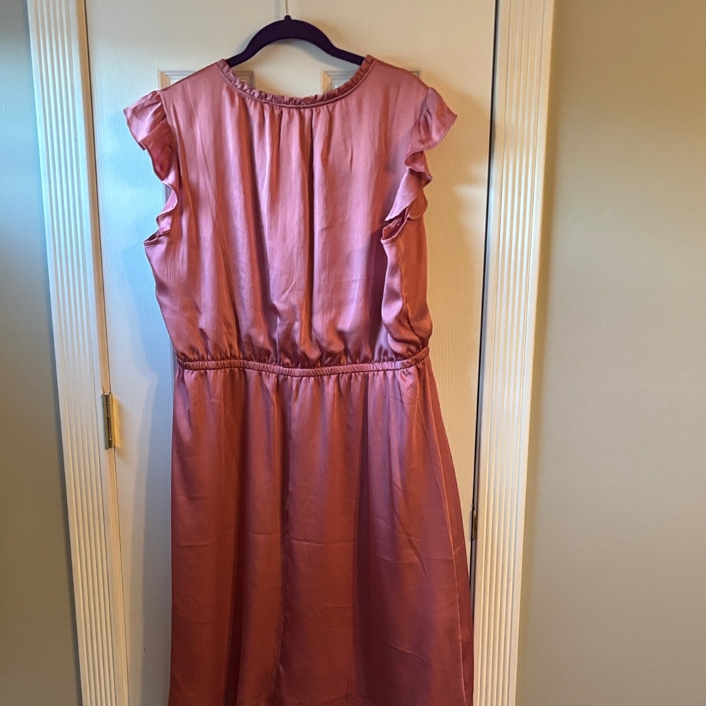 Pink Ruffle Sleeve Dress - Picture 2 of 4